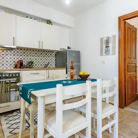 Charis_skopelos Of 3 Grace's House 斯科派洛斯